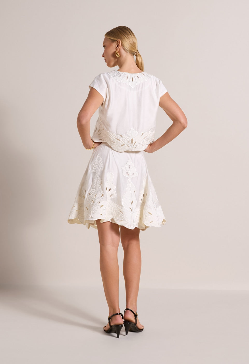 FAHARI VEST Scarlett Poppies Tops
