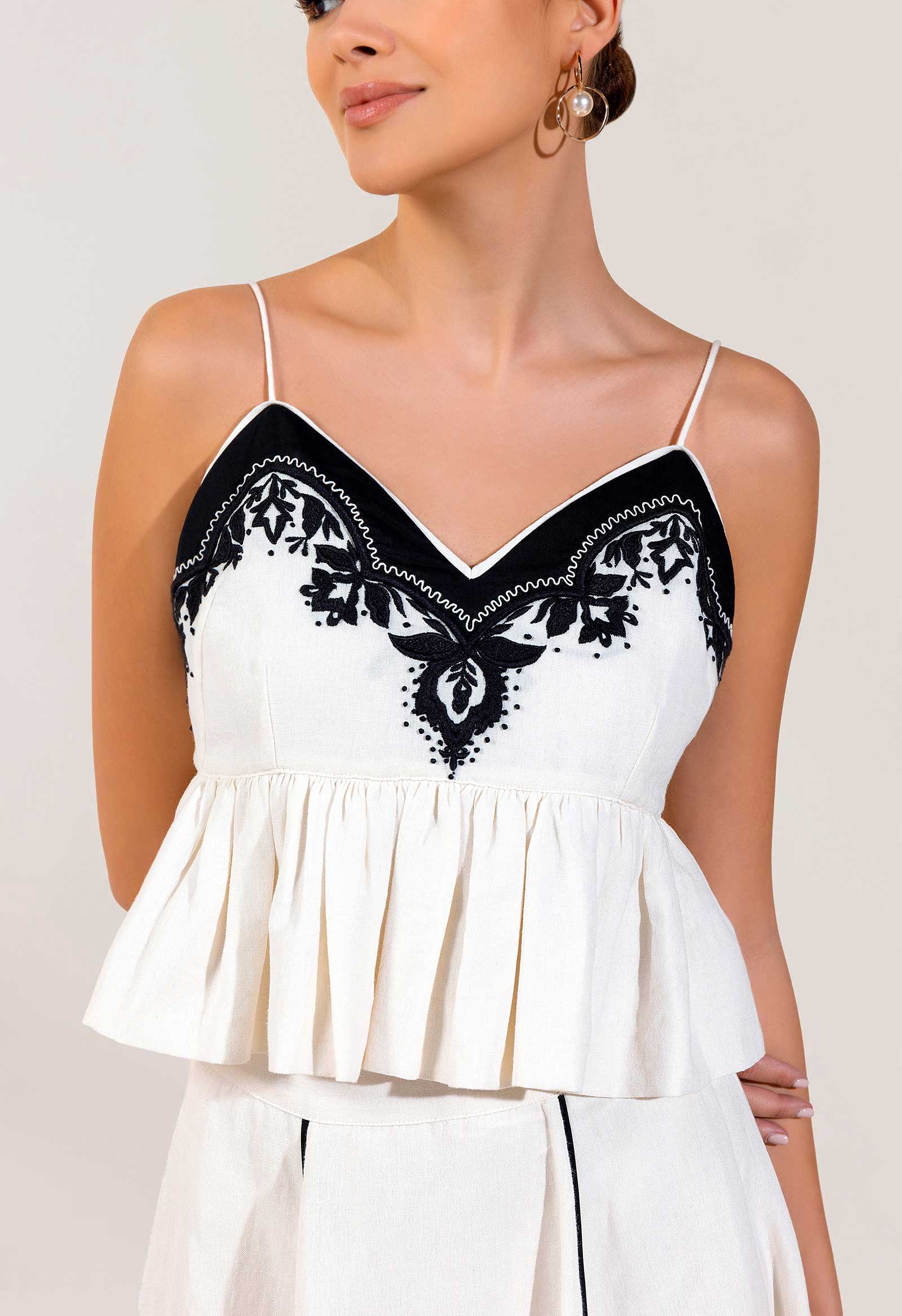 INEZ TOP Scarlett Poppies Tops